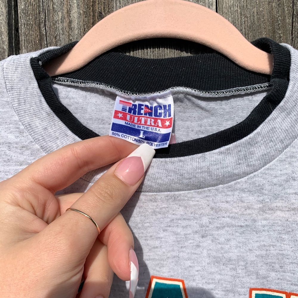 ⚡️SOLD⚡️Vintage Miami Dolphins Tee - Picture 4 of 4